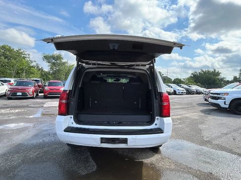 Used 2018 Chevrolet Tahoe LT AWD/4WD image 36