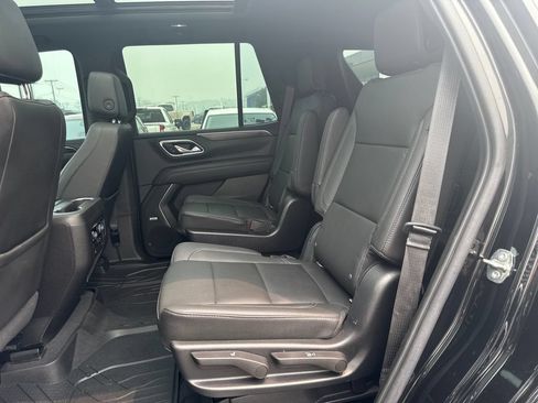 Certified 2022 Chevrolet Tahoe LT w/ LT Signature Plus Package AWD/4WD image 9