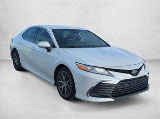 Used 2023 Toyota Camry XLE FWD video 4