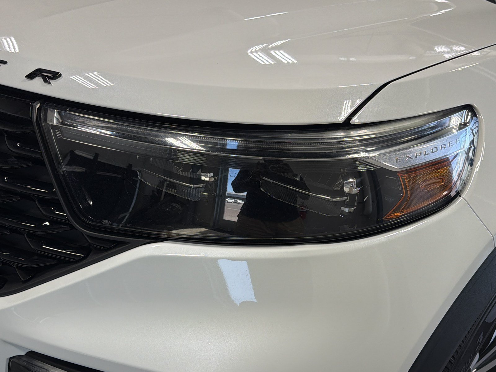 Used 2022 Ford Explorer ST-Line AWD/4WD image 8