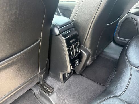 Used 2025 Jeep Compass Limited AWD/4WD image 19