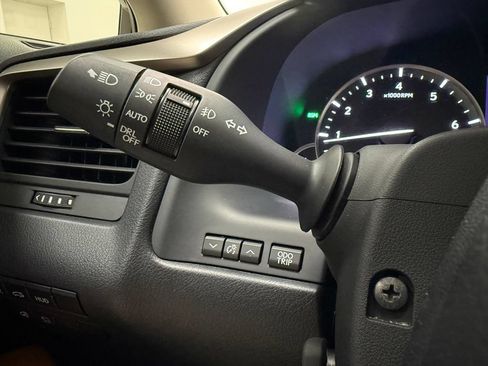 Used 2022 Lexus RX 350L Luxury w/ Accessory Package (Z1) AWD/4WD image 21