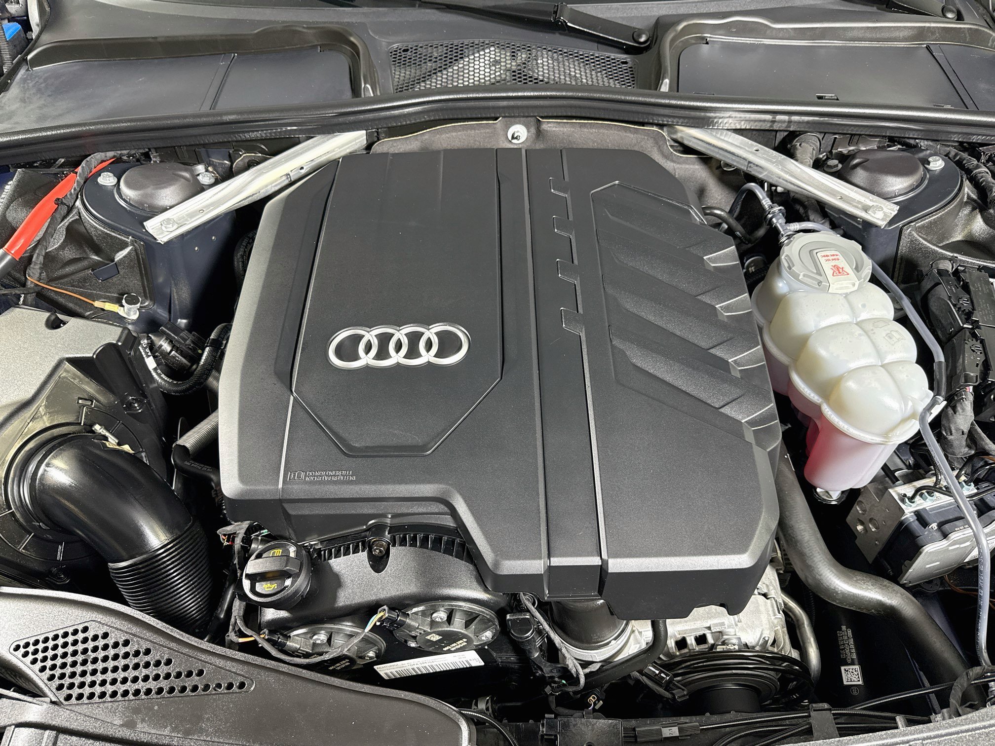 Used 2023 Audi A4 2.0T Premium Plus w/ Premium Plus Package AWD/4WD image 27