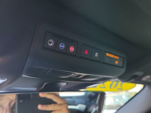 Used 2022 Chevrolet Corvette Stingray Preferred Cpe w/ Z51 Performance Package image 16