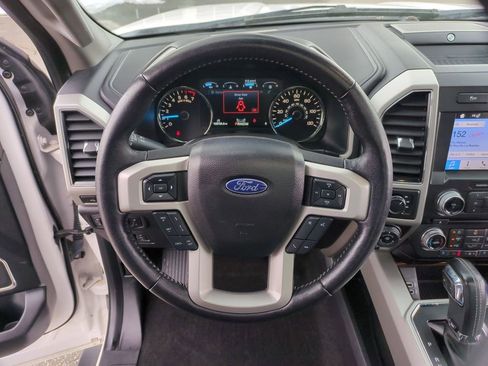 Used 2018 Ford F150 Lariat w/ Equipment Group 502A Luxury image 11