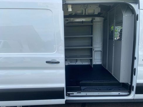 Used 2023 Ford Transit 250 148 High Roof Extended RWD image 5