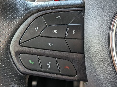Used 2024 Dodge Durango GT RWD image 29