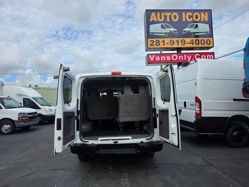 Used 2018 Nissan NV 3500 S RWD image 22