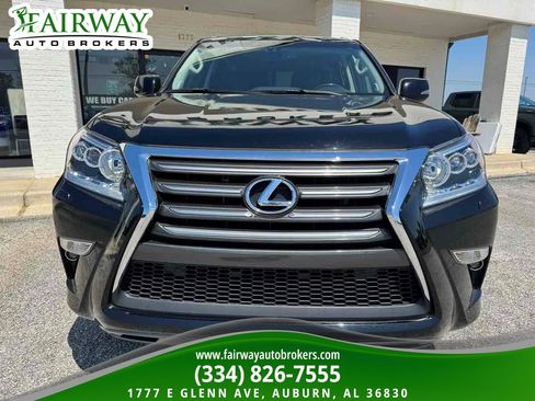 Used 2019 Lexus GX 460 Premium image 3