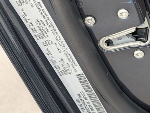 New 2026 RAM 2500 Limited AWD/4WD image 36