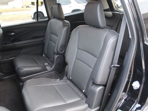 Used 2021 Honda Pilot Touring image 26