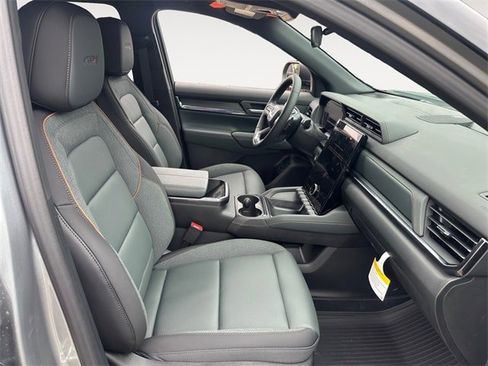 New 2026 GMC Terrain AT4 w/ Convenience Package III image 15