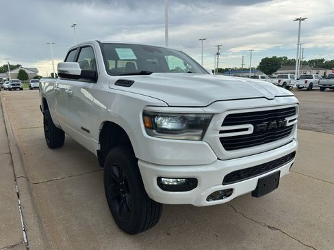 Used 2021 RAM 1500 Sport w/ Level 2 Equipment Group AWD/4WD image 2