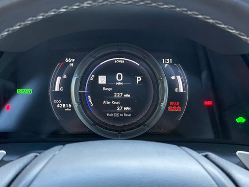 Certified 2023 Lexus ES 300h F Sport w/ Accessory Package (Z2) FWD image 28