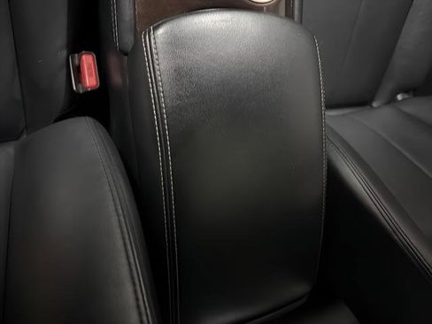 Used 2019 INFINITI Q50 Luxe w/ Essential Package (3.0T Luxe) image 17