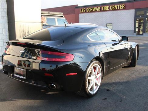Used 2006 Aston Martin V8 Vantage Coupe image 10