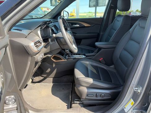 Used 2023 Chevrolet TrailBlazer ACTIV w/ Convenience Package AWD/4WD image 14