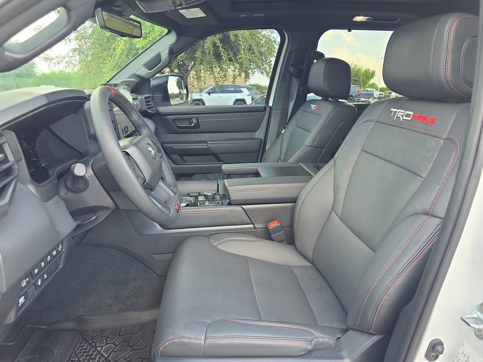Used 2025 Toyota Sequoia TRD Pro AWD/4WD image 12