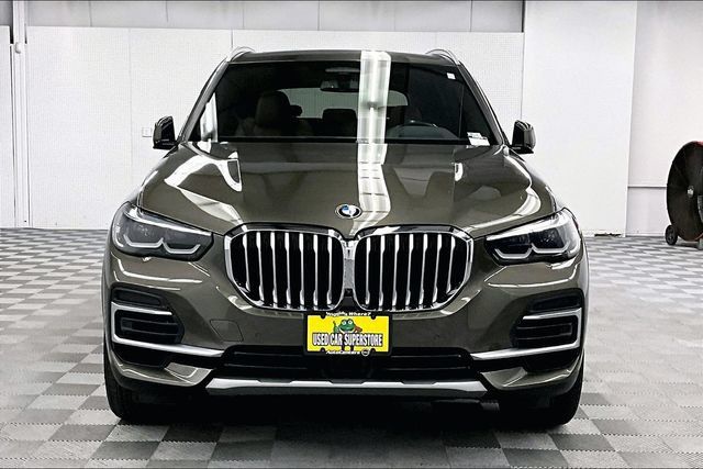 Used 2023 BMW X5 xDrive40i AWD/4WD image 4