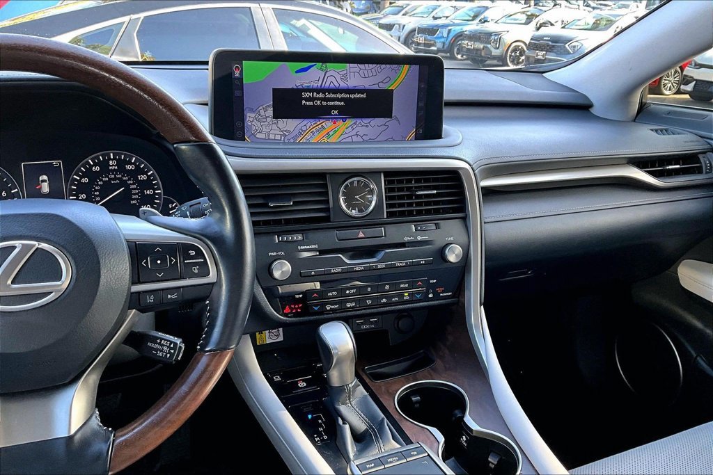 Used 2022 Lexus RX 350L FWD w/ Premium Package image 8