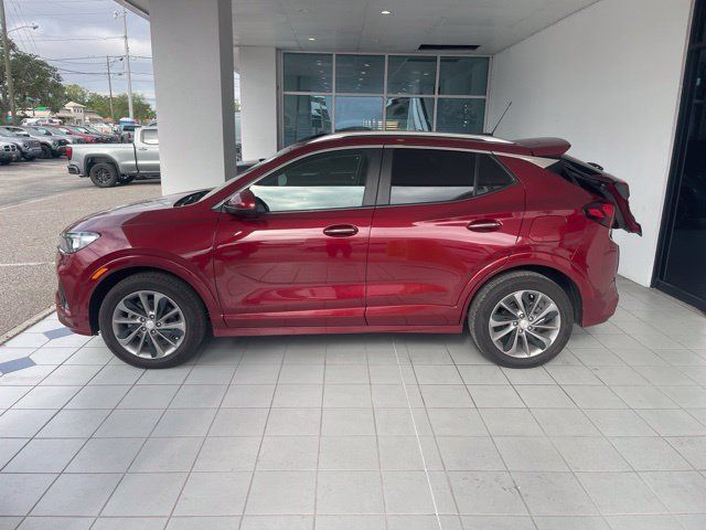 Used 2023 Buick Encore GX Select w/ Sport Touring Package FWD image 2