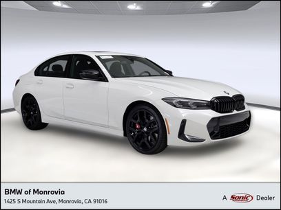 New 2026 BMW 330i Sedan w/ M Sport Package
