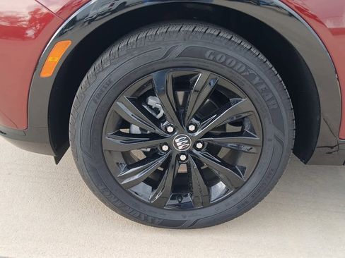 Used 2025 Buick Envista Sport Touring FWD image 15