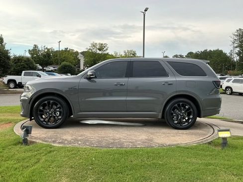 Used 2022 Dodge Durango R/T RWD image 4