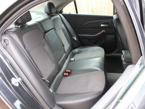 Used 2013 Chevrolet Malibu LT image 34