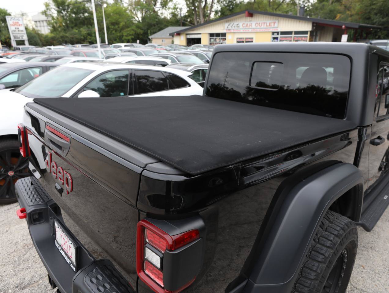 Used 2020 Jeep Gladiator Rubicon AWD/4WD image 9