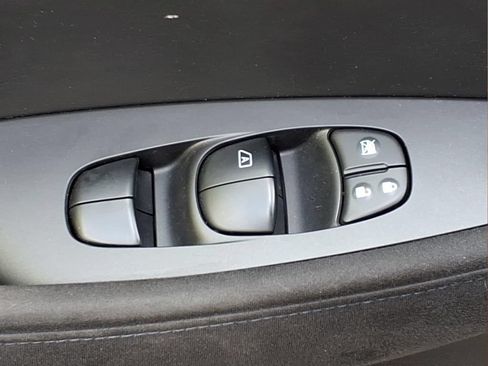 Used 2016 Nissan Leaf S w/ Charger Package FWD image 20