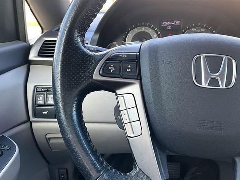 Used 2015 Honda Odyssey EX-L image 18