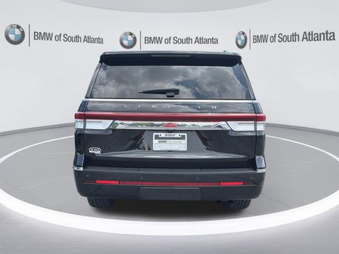 Used 2024 Lincoln Navigator Reserve AWD/4WD image 25