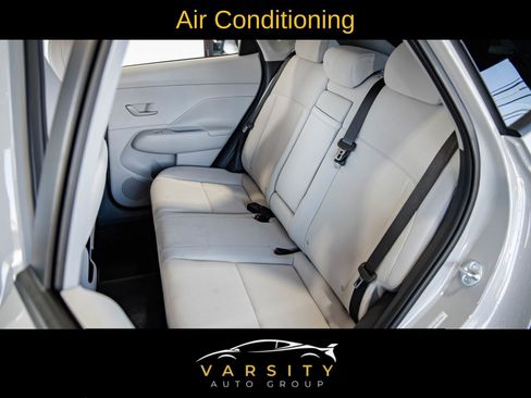 Used 2025 Hyundai Kona SEL image 14