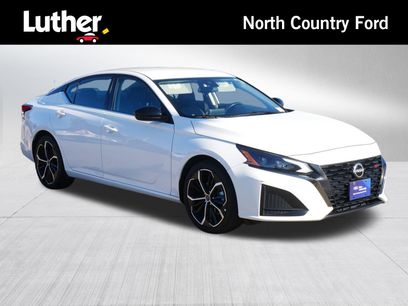 Used 2024 Nissan Altima 2.5 SR