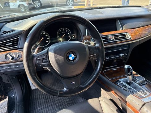 Used 2015 BMW 740Li image 6