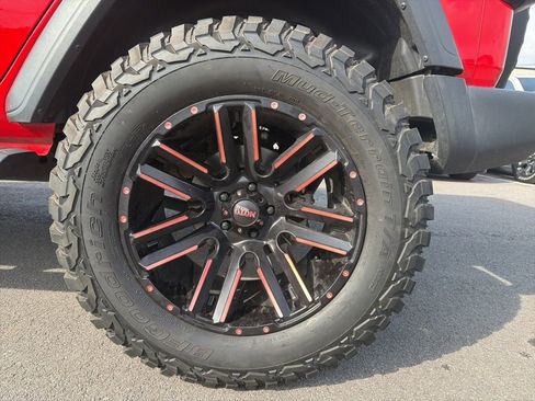 Used 2020 Jeep Wrangler Unlimited Sport S image 13