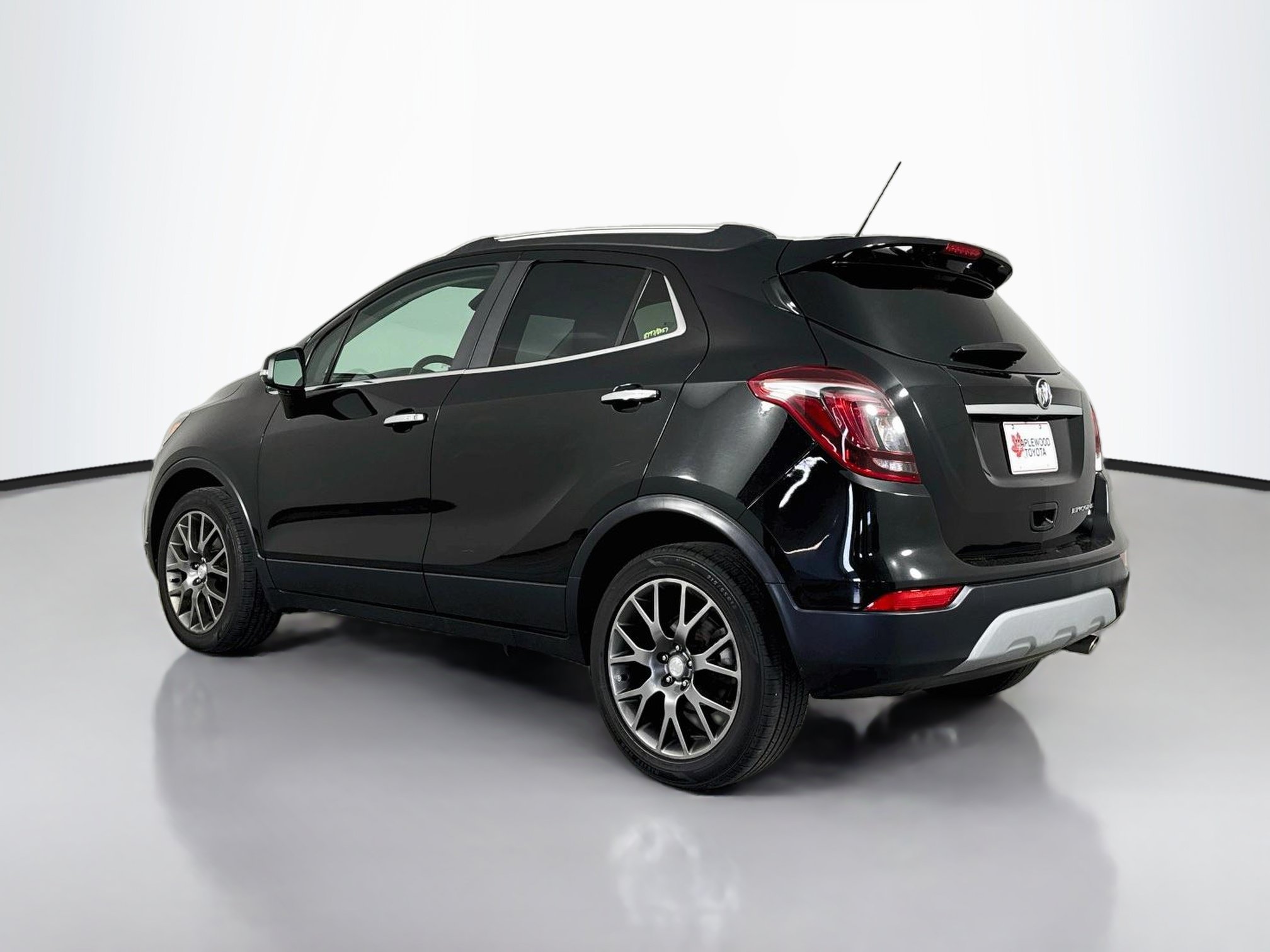 Used 2019 Buick Encore Sport Touring w/ Safety Package FWD image 5