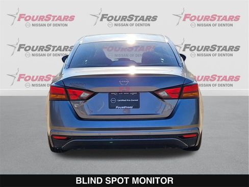 Used 2024 Nissan Altima 2.5 S image 5