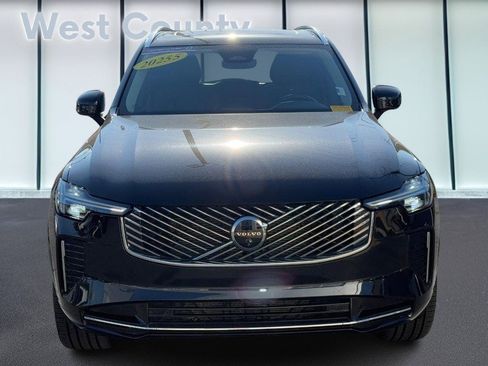 Certified 2025 Volvo XC90 B6 Plus image 10