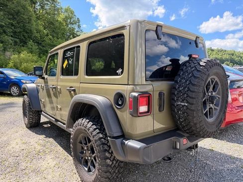 Used 2025 Jeep Wrangler Unlimited Sport AWD/4WD image 14