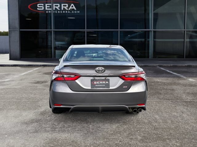 Used 2024 Toyota Camry SE FWD image 4