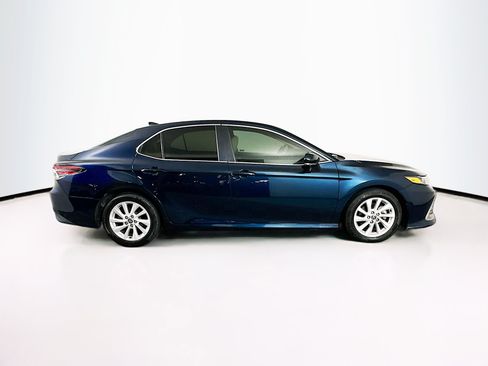 Used 2021 Toyota Camry LE w/ Convenience Package FWD image 10