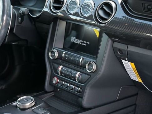 Used 2022 Ford Mustang Shelby GT500 w/ Carbon Fiber Track Pack image 34