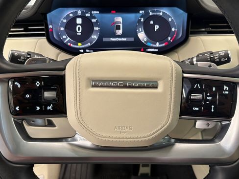 Used 2023 Land Rover Range Rover SE AWD/4WD image 11