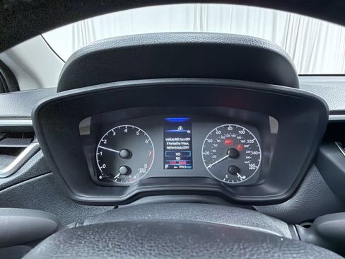 Certified 2023 Toyota Corolla Cross LE w/ Moonroof Package AWD/4WD image 21