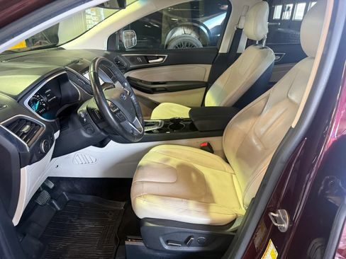 Used 2018 Ford Edge Titanium w/ Equipment Group 302A image 15
