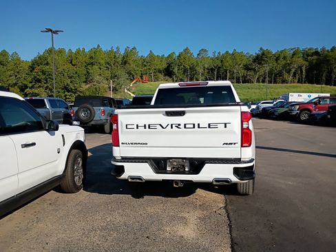 Used 2022 Chevrolet Silverado 1500 RST w/ Z71 Off-Road Package AWD/4WD image 6