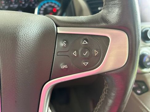 Used 2017 GMC Yukon SLT w/ Premium Edition AWD/4WD image 26