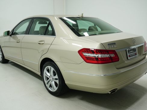 Used 2011 Mercedes-Benz E 350 Sedan image 6